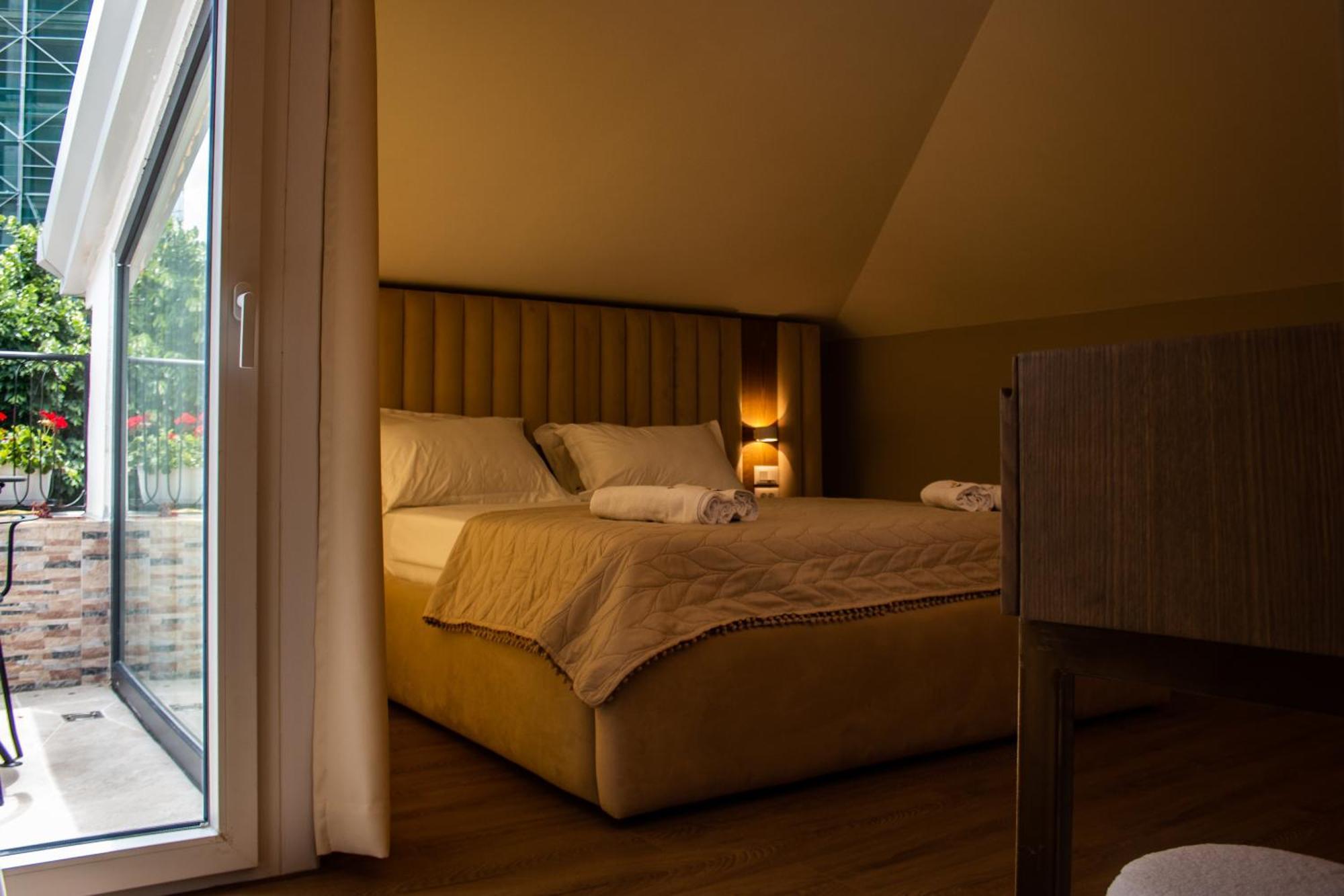 Vila Koja Boutique Hotel Tirana Eksteriør billede